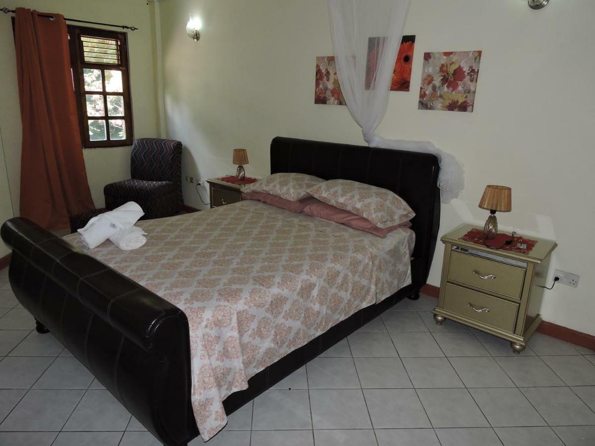 Amazing Beach View Apartments Castries Exterior photo